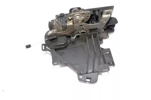 VW Golf 4 Passsat Stellmotor Tür Türschloß OHNEZentralverriegelung vorne links