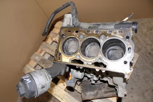 Polo 9N 9N3 Fox Motorblock Block Kurbelwelle 1,2 40KW 54PS CHFB (126756)
