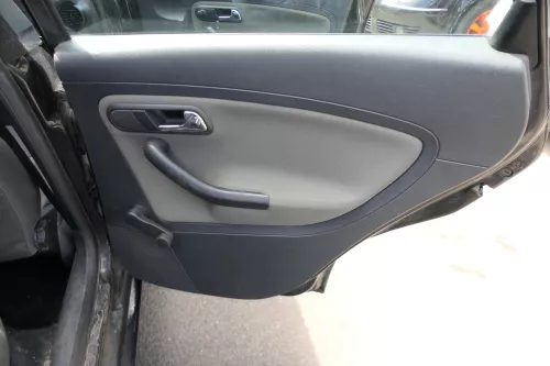 Seat Ibiza 6L Türverkleidung Verkleidung Tür vorne + hinten links rechts 4/5-Tür (127723)
