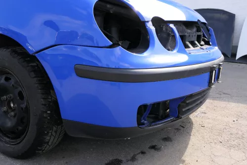 VW Polo 9N Stoßstange Frontstoßstange vorne blau LA5F (128607)