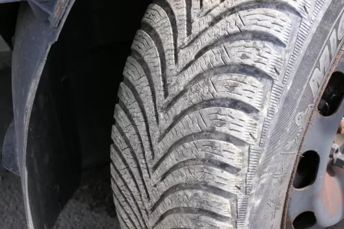 4x VW Golf 4 Bora 195/65 R15 91T Winterreifen M+S Reifen 6jx15H2 ET38  ca. 7-8mm (128941)