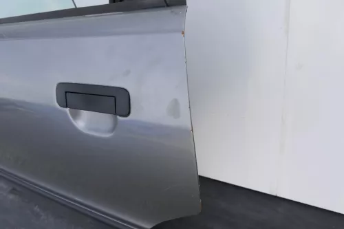 Audi 80 90 Limouisne Stufenheck Tür hinten links Rahmen Türblatt grau LY7P (128956)