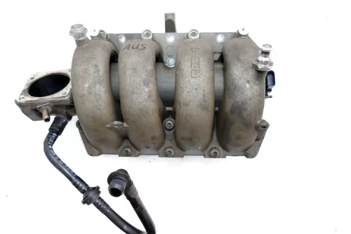 VW Golf 4 Bora Ansaugbrücke Ansaugkrümmer 1,6 16V 77kw AZD 036129711CP