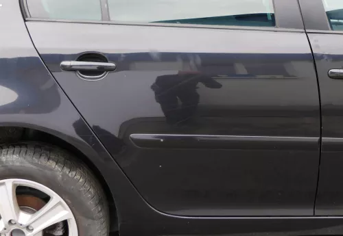 VW Golf 5 V 1K Tür nur das Türblatt hinten rechts 4/5-Türer schwarz LC9Z meta (129310)