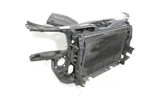 Audi A4 8E B6 1,8T + 4 Zylinder Schloßträger Kühler Klima 8E0805594  (129422)