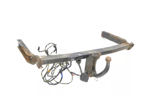 Audi A6 4B feste starr starre Anhängerkupplung Anhängekupplung Auto-Hak (129480)