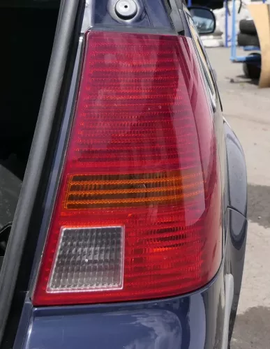 Golf 4 Variant Kombi Rücklicht hinten rechts Rückleuchte Lampenträger original