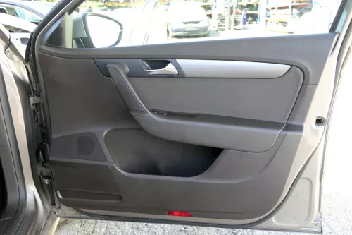 VW Passat 3C B7 Limousine 4x Türverkleidung Verkleidung Tür vorne + hinten braun (129921)