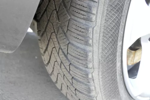 Passat 3C Golf Alufelgen Winterrreifen 205/55 R16 91H KBA 47876 3C1071496C 6-7mm (129938)