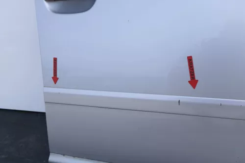Audi A6 4B C5 Tür Türblatt vorne rechts Beifahrertür silber LY7W (130053)