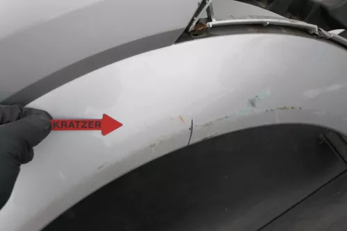 Audi A2 8Z Kotflügel vorne rechts silber LY7W - Kratzer (130083)