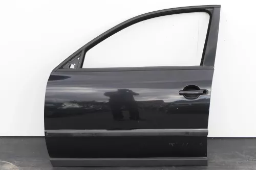 VW Passat 3B 3BG Kombi + Limo Tür vorne links Fahrertür schwarz LC9Z metallic me