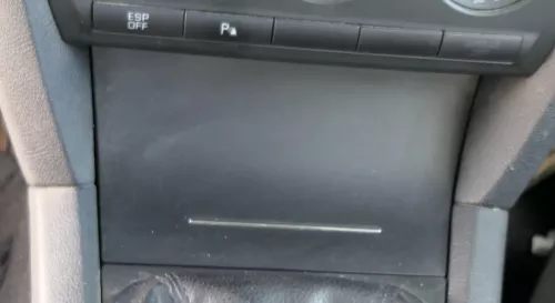 Skoda Octavia 1Z Aschenbecher Zigarettenanzünder vorne 1Z1857762