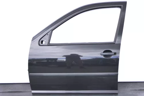 VW Golf 4 Bora Tür vorne links Fahrertür 4/5-Türer+ Kombi Avant schwarz LC9Z (130440)