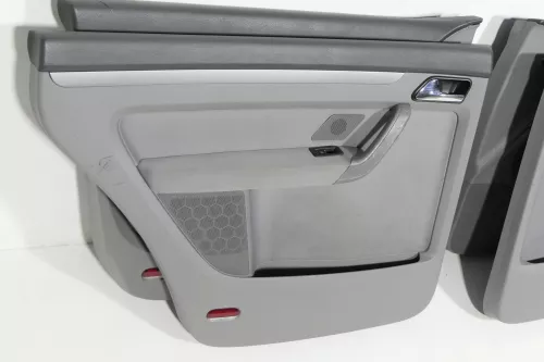 VW Touran 4x Türverkleidung Verkleidung Tür vorne +hinten links grau (130522)