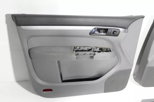 VW Touran 4x Türverkleidung Verkleidung Tür vorne +hinten links grau (130522)
