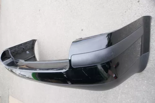 VW Passat 3BG Kombi Stoßstange hinten Heckstoßstange Stoßfäng schwarz L041 (130801)