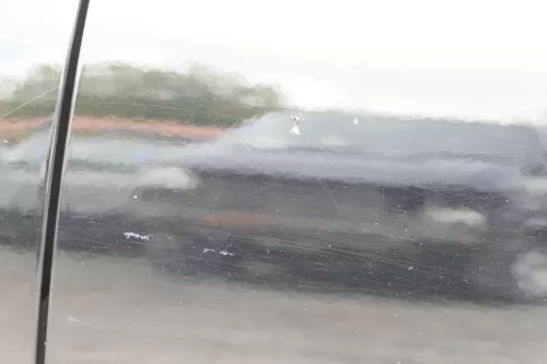 VW Passat 3B 3BG Kombi + Limo Tür vorne links Fahrertür schwarz L041 uni (140171)
