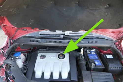 VW Touran Golf 5 V Abdeckung Motor Motorabdeckung 1,9 TDI BKC 03G103925G (140301)