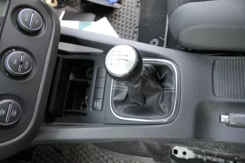 VW Golf 5 Schaltknauf Schaltsack Schaltknüppel Leder 5Gang 1k0711113CF United