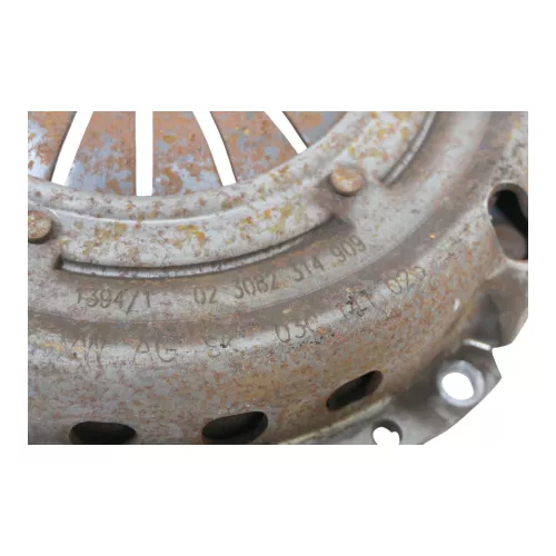 VW Touran Golf 5 6 Schwungrad Kupplung Druckplatte 1.4 FSI BKG BLN (141414)