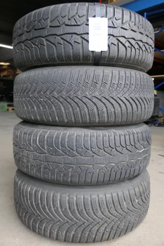 Audi A4 8E A6 4B 195/65 R15 91T Winterreifen M&S Reifen Felgen 5-6mm  (141754)