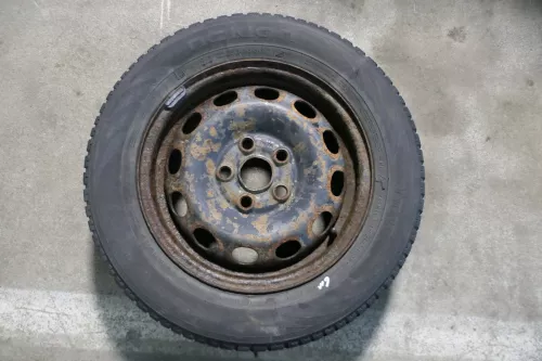 VW Sharan 7M Alhambra Winterreifen M&S Reifen Felgen 195/65 R15 95T  XL 6mm (141767)