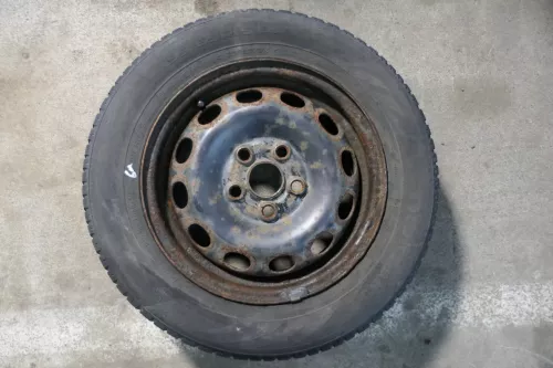 VW Sharan 7M Alhambra Winterreifen M&S Reifen Felgen 195/65 R15 95T  XL 6mm (141767)