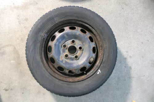 VW Sharan 7M Alhambra Winterreifen M&S Reifen Felgen 195/65 R15 95T  XL 6mm (141767)