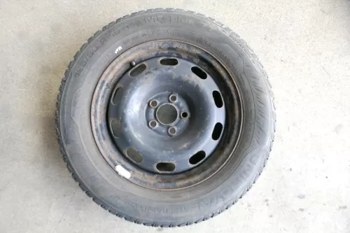 4x VW Golf 4 Bora 195/65 R15 91T Winterreifen M+S Reifen 6jx15H2 ET38 ca. 4-5mm (141774)