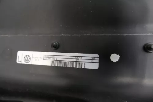 VW Touran Sitz hinten links (hintern Fahrersitz) Rücksitz Isofix (141812)