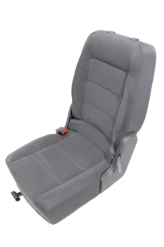 VW Touran Sitz hinten links (hintern Fahrersitz) Rücksitz Isofix II (141836)
