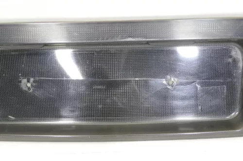 VW Sharan 7M Rücklicht Mitte Rückleuchtenband Heckleuchte Kennzeichenhalter (141966)