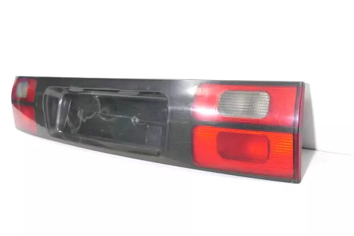 VW Sharan 7M Rücklicht Mitte Rückleuchtenband Heckleuchte Kennzeichenhalter  (141966)