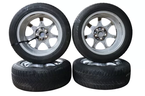 VW Golf Touran Alufelgen Winterreifen M&S Reifen Felgen 205/55 R16 91H - 4-5mm (142038)