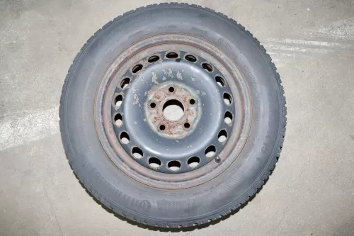 Skdoa Octavia 1Z 195/65 R15 91T Winterreifen M+S Felgen Reifen M&S ca. 4-6mm (142072)