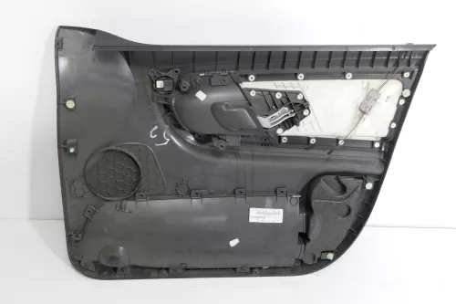Skoda Fabia 5J Stufenheck oder Kombi Türverkleidung Verkleidung Tür vorne links  (142116)