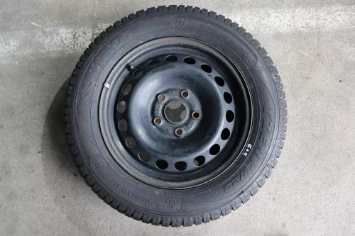 Skdoa Octavia 1Z 195/65 R15 91T Winterreifen M+S Felgen Reifen M&S ca. 5-6mm (142212)