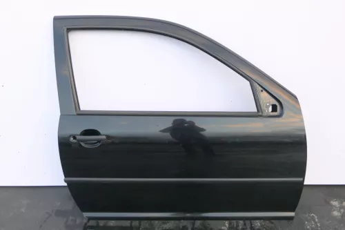 VW Golf 4 Tür vorne rechts Beifahrertür 2/3-Türer schwarz L041 uni