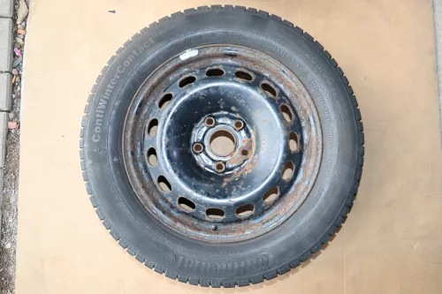 2x VW Sharan 7M Alhambra Winterreifen M&S Reifen Felgen 205/60R16 96H 6-7mm (142423)