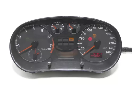 Audi A3 8L Tacho Tachometer Kombiinstrument 8L0919860A 131.000k Benziner 260km/h