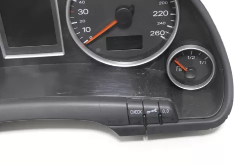 Audi A4 8E B7 Tacho Tachometer Kombiinstrument 8e0920932 248.000KM TDI Diesel (144017)