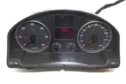 VW Golf 5 1K 5M Plus Tacho Kombiinstrument 1K0920850F /L 1.9 TDI 262.000 km