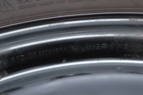 VW Golf Touran Sommerreifen Reifen Felgen 195/65 R15 91H Caddy 4-5mm  (144443)