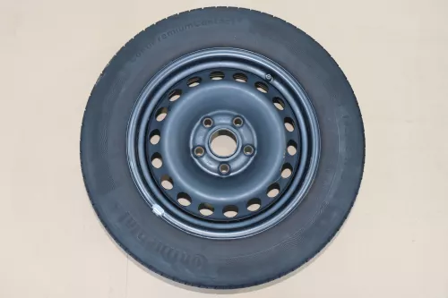 VW Golf Touran Sommerreifen Reifen Felgen 195/65 R15 91H Caddy 4-5mm  (144443)