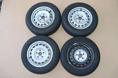 VW Golf Touran Sommerreifen Reifen Felgen 195/65 R15 91H Caddy    4-8mm 