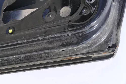 Audi A3 8P 2/3-Türer Tür vorne rechts Beifahrertür Türblatt schwarz (144557)