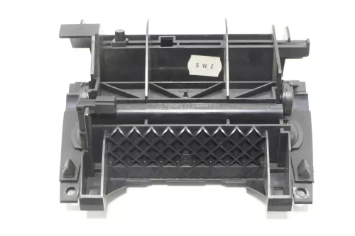 Audi A4 8E B7 B6 Aschenbecher 8E0857951F - 144729 (144729)