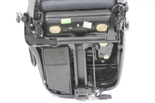 Audi A3 8L Sitz Fahrersitz vorne links 2/3-Türer klappbar höhenverstellbar rot (144950)