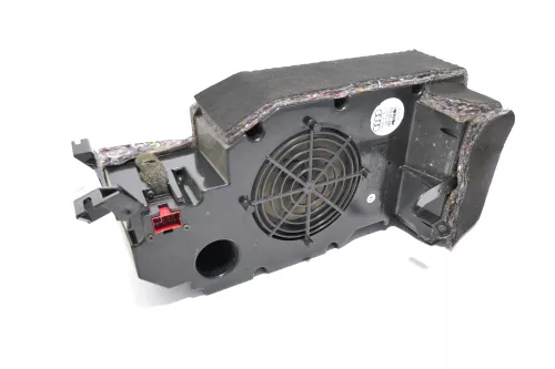 Audi A6 4B Avant Kombi Subwoofer 4B9035382 Lautsprecher Bassbox ASK (145558)